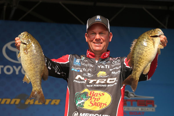 Kevin VanDam Maintains Slim Lead In Bassmaster Elite Series On The St. Lawrence River