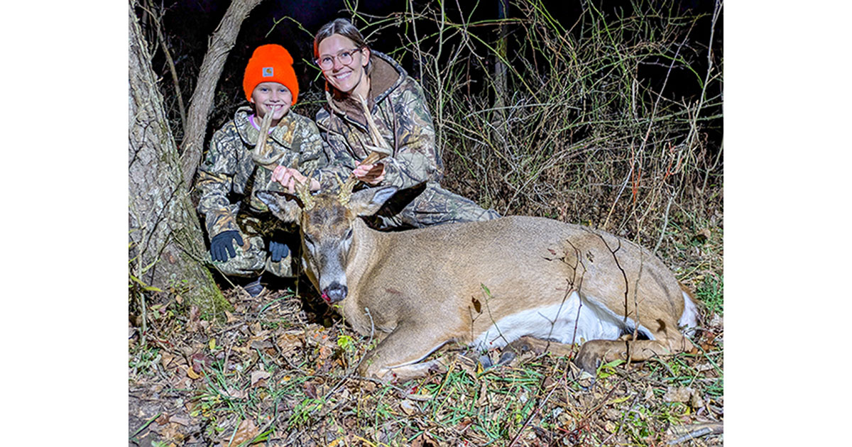Mother daughter hunt