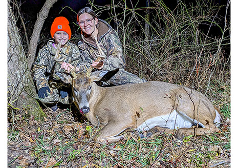 A First-time Mother/Daughter Bow Hunt Turns Successful