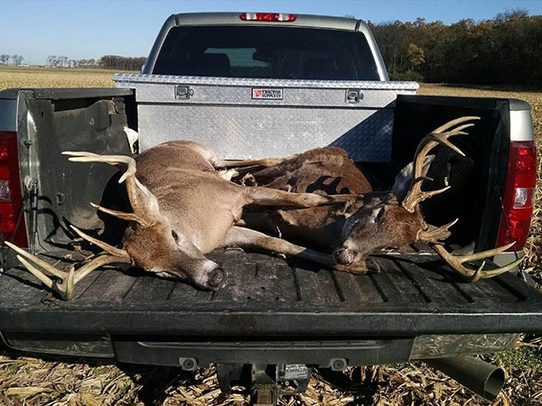 Neighbors took these nice racks not 500 yards from where the jones took theirs and on the following day.