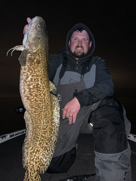 Phil Duracz with record-setting burbot
