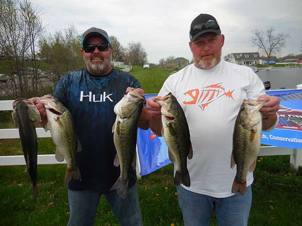Dave Thies of Auburn, Ind. and Todd Boyles of Kendallville