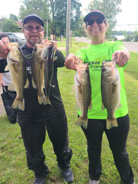 Steve and Amy Martin (Mottville) - 3rd Place