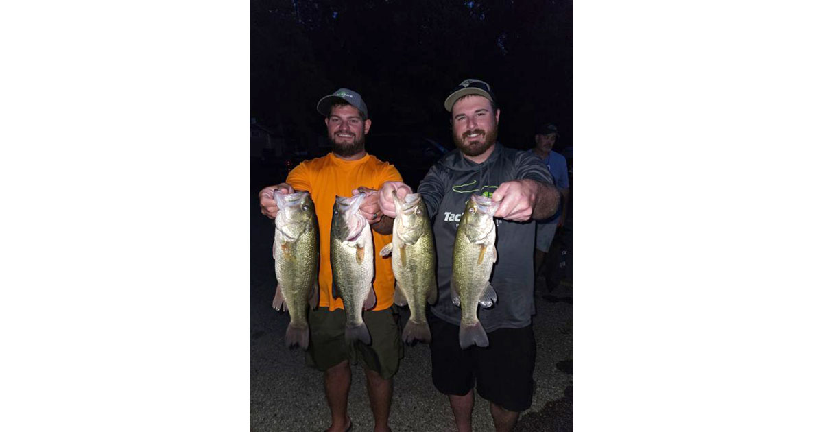 Jordan Smith and Derek Kelly - 1st Place