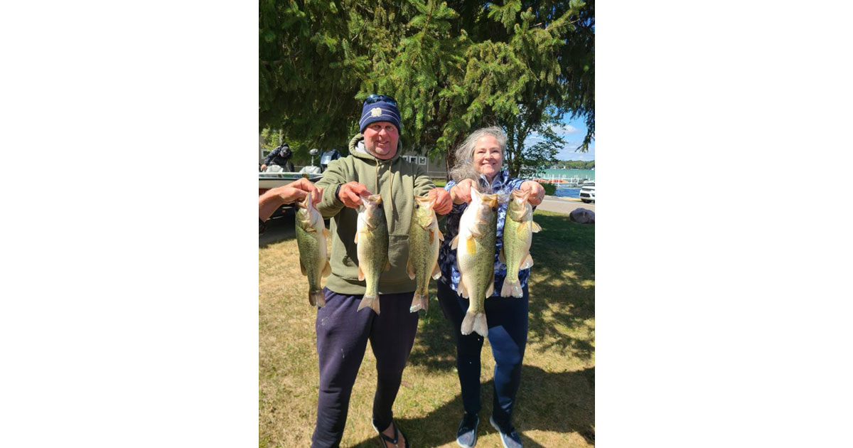 Loren and Carrie Crosbie - 1st Place