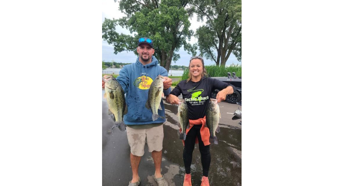 Ryan and Alyssa Yoder - 1st Place