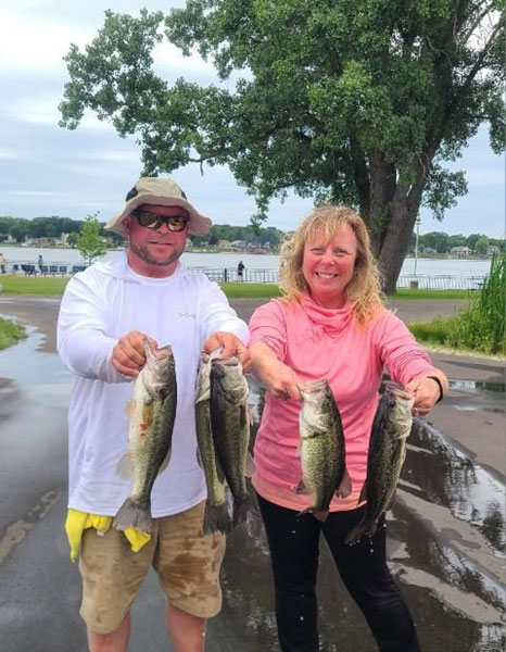 Troy and Courtney Allard - 2nd Place