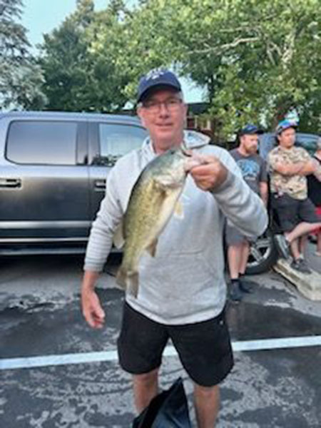 Charlie Fouts and Ray Lohr - Big Bass