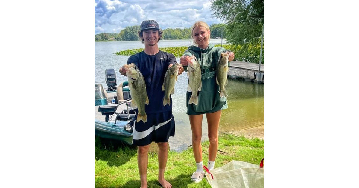 Connor Tonkel and Ava Godbey - 1st Place