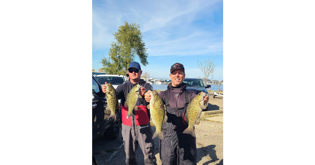 Neil Vande Biezen and Andy Bachean - 1st Place