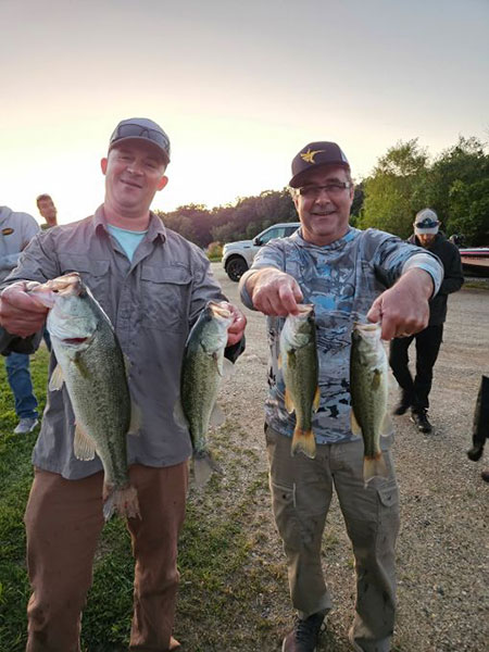 Jordan and Dan Gipson - 2nd Place