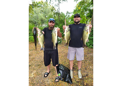 Extremely Tight Finish in Arjay’s Classic at Paw Paw; Shallow Largemouth Dominated