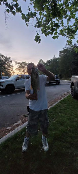 Braxton Bellew - Big Bass