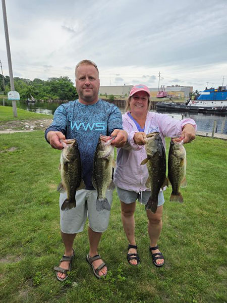 Brian and Sandy Souza - 4th Place