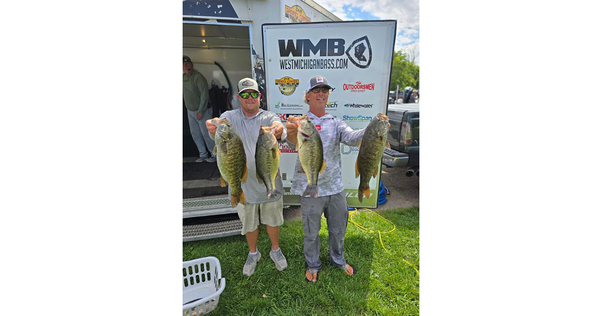 Neil Vande Biezen and Luke Gritter - 1st Place