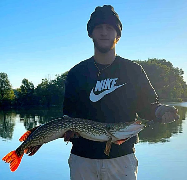 Logan Mullins and Chris Davis - Critter