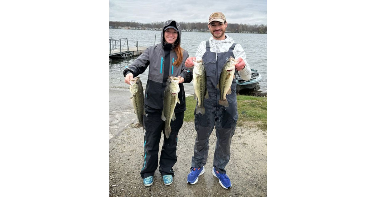 Jonathan and Vanessa Pearson - 1st Place