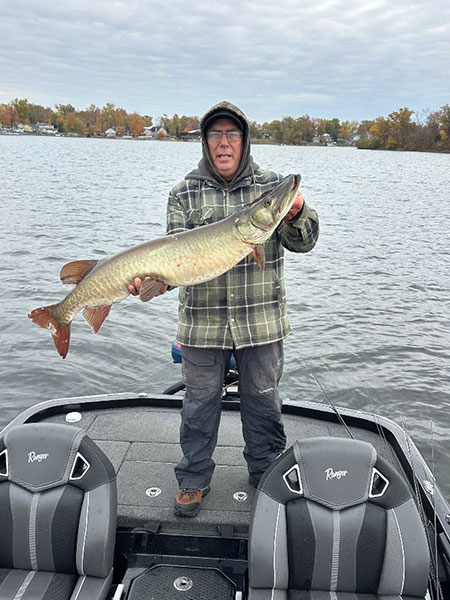 Ron Fabiszak and Dave Hoffman - 2nd Place and Critter Award