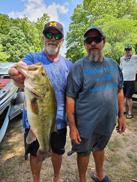 Scott Smith and Gary Butcher - Big Bass