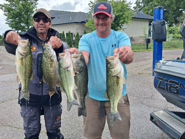 Jeff and Dallas Ogltree - 1st Place