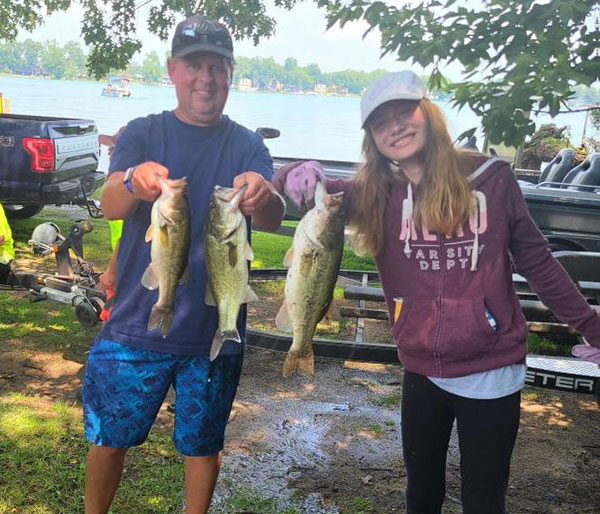 Loren Crosbie and  Lucy Deno - 3rd Place