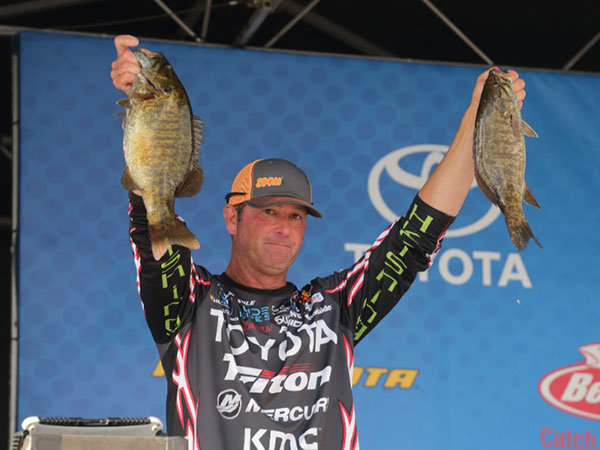 Swindle Still On Top At Angler Of The Year At Mille Lacs Bassmaster Championship